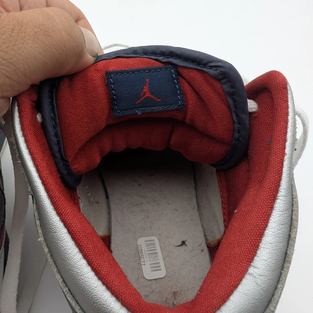 Nike Air Jordan 1 Mid Olympic YOUTH 6.5Y 327048-161 - Picture 5 of 8